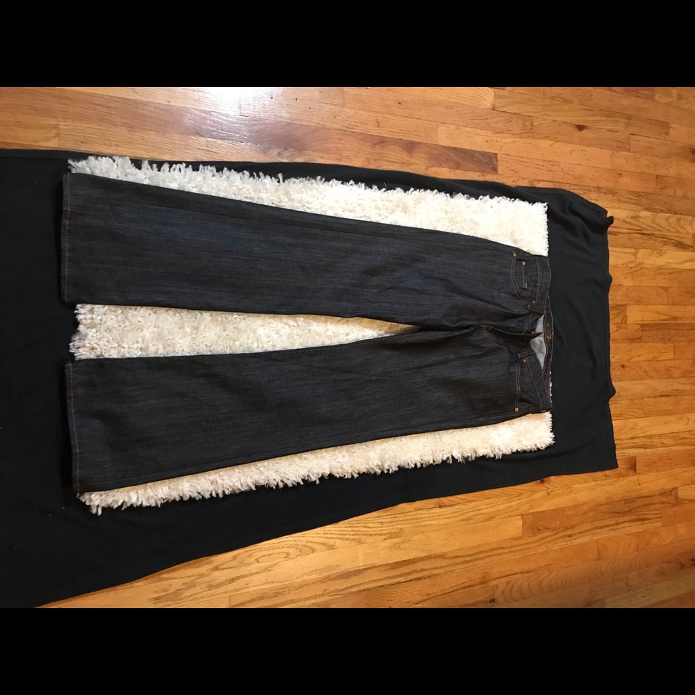 NWOT 7 For All Mankind Jeans 32